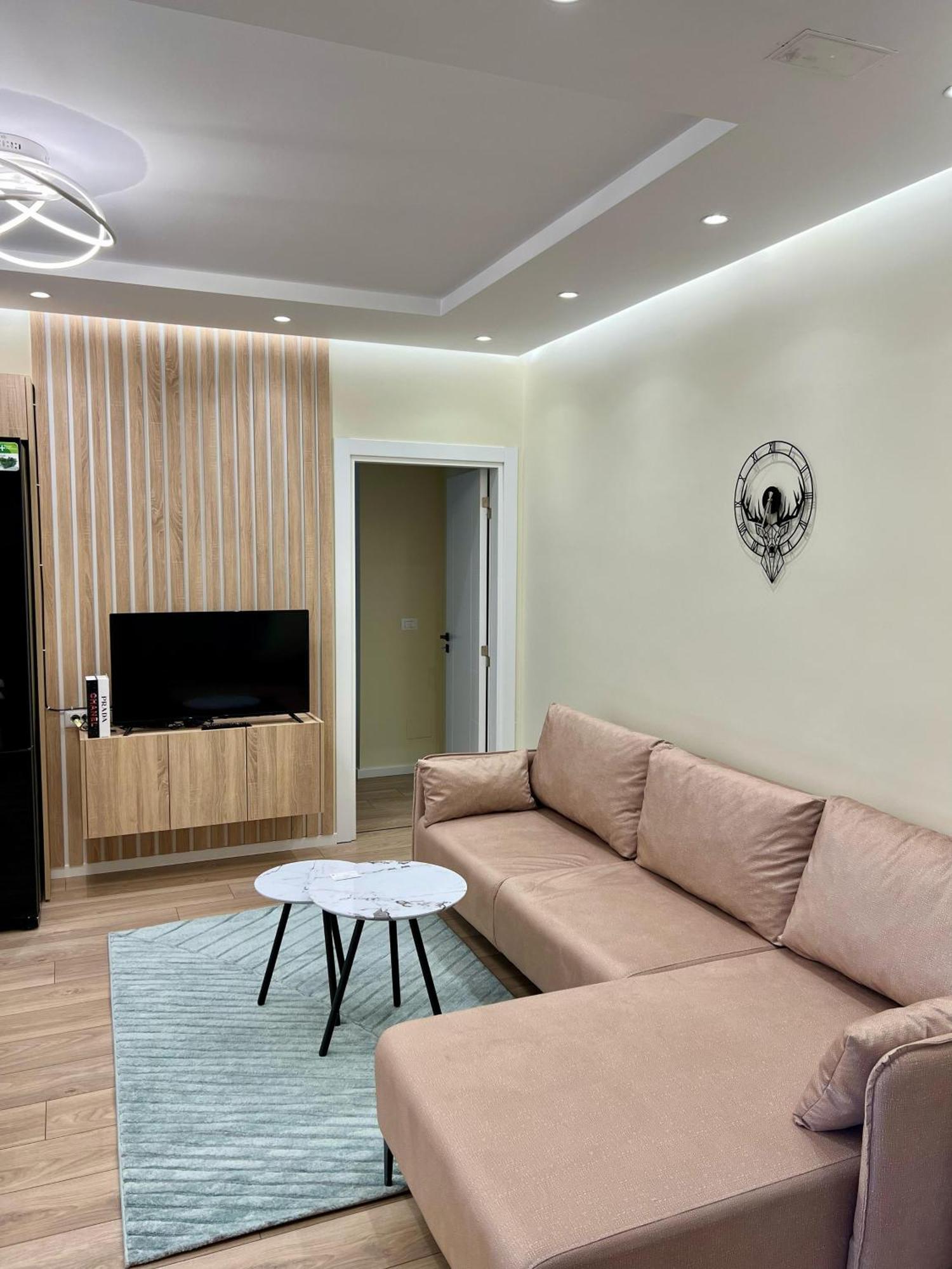 Metropolitan Charm: Cozy 1Br In 7Min To Skanderbeg Apartamento Tirana Exterior foto